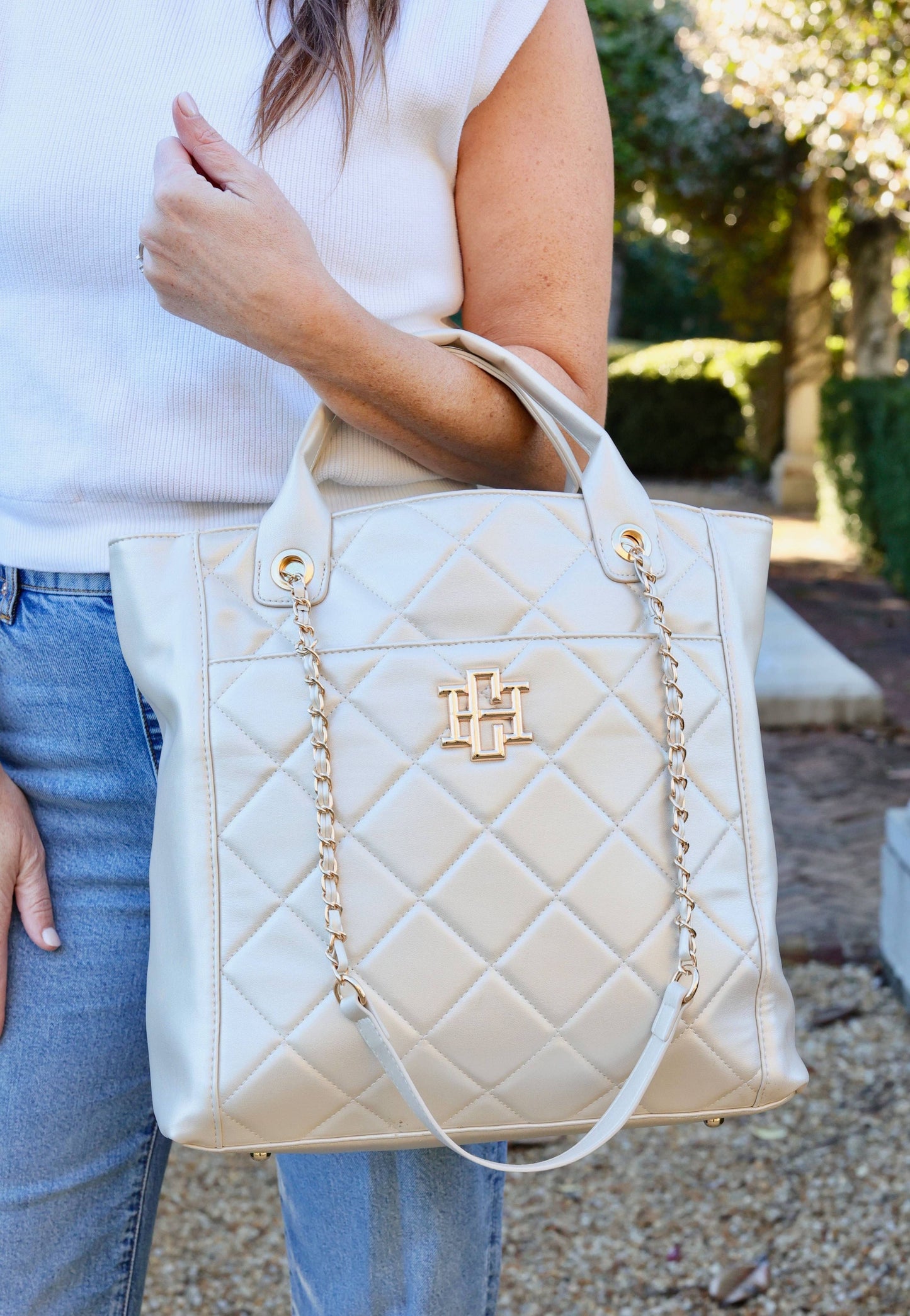 Kinzley Tote PEARL QUILTED LD: Default