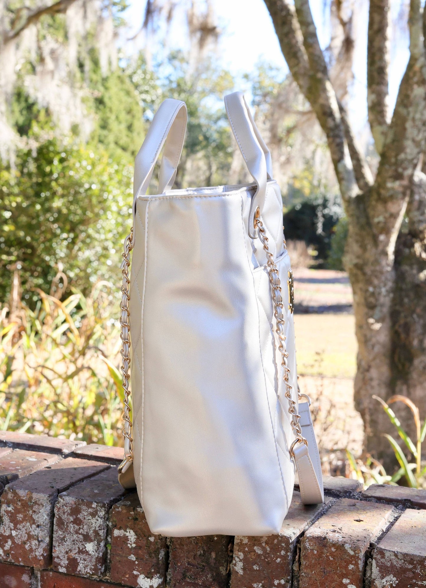 Kinzley Tote PEARL QUILTED LD: Default
