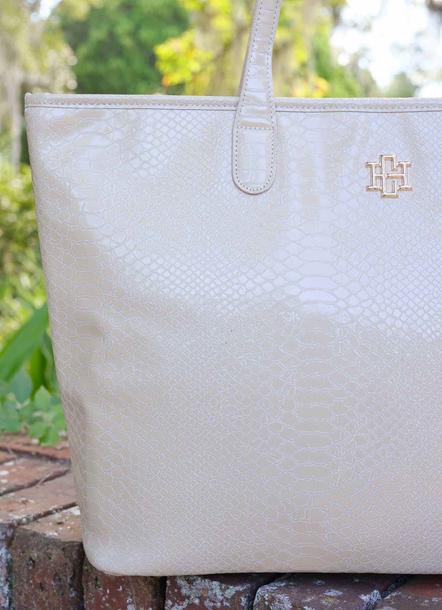 Daniela Large Tote TAN ES: Default