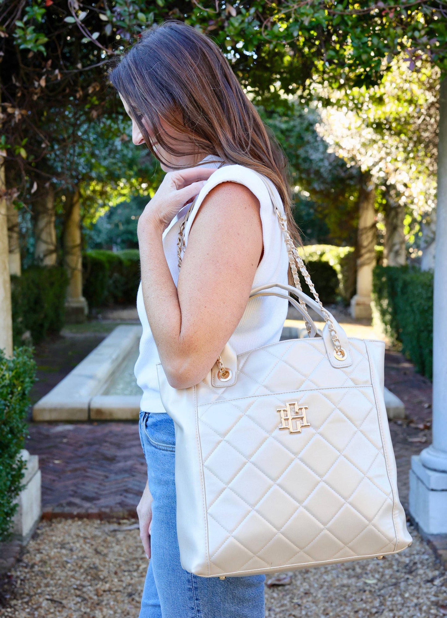 Kinzley Tote PEARL QUILTED LD: Default