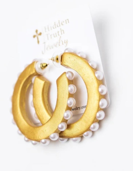 Pearl hoops