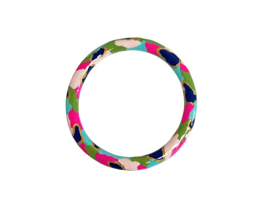 Oyster bangle in Hampton