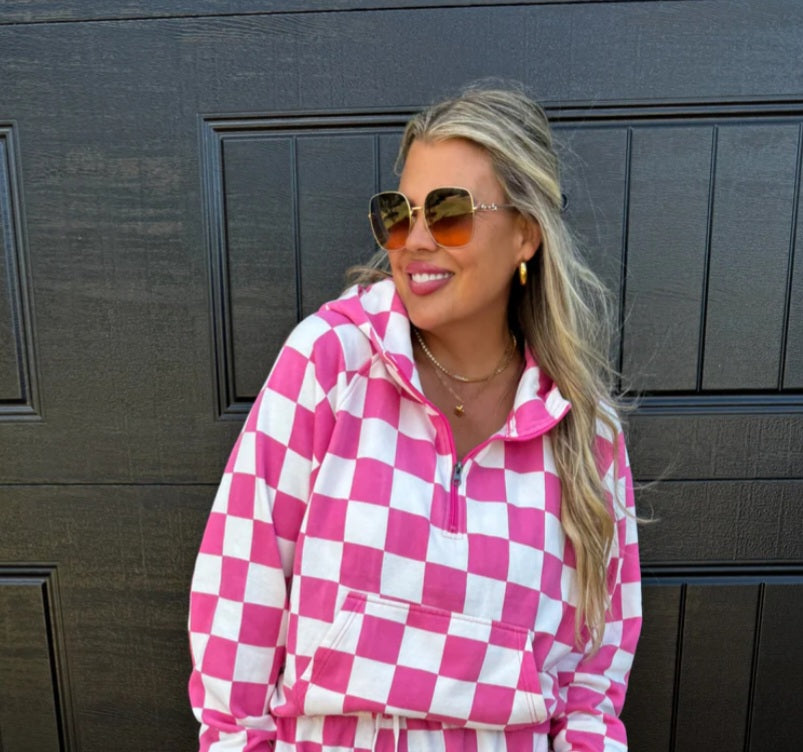Check mate easy does it pullover