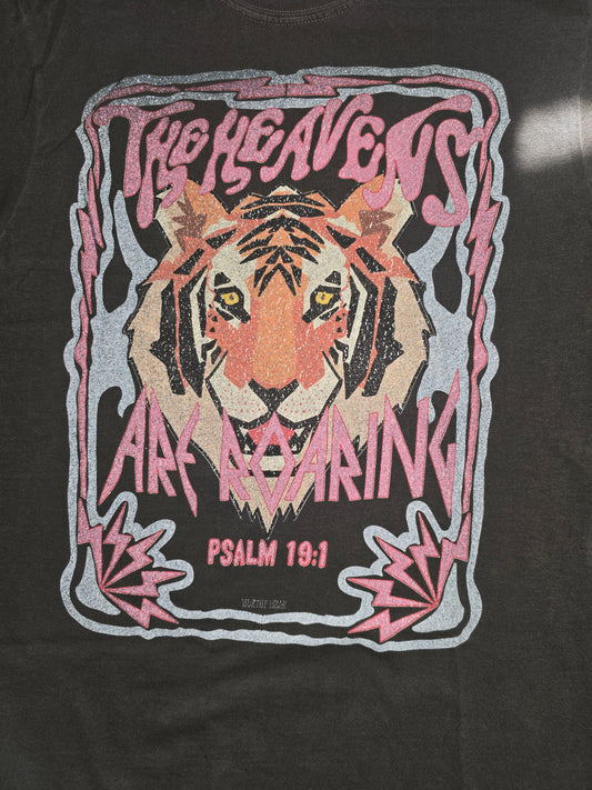 The heavens are roaring tee