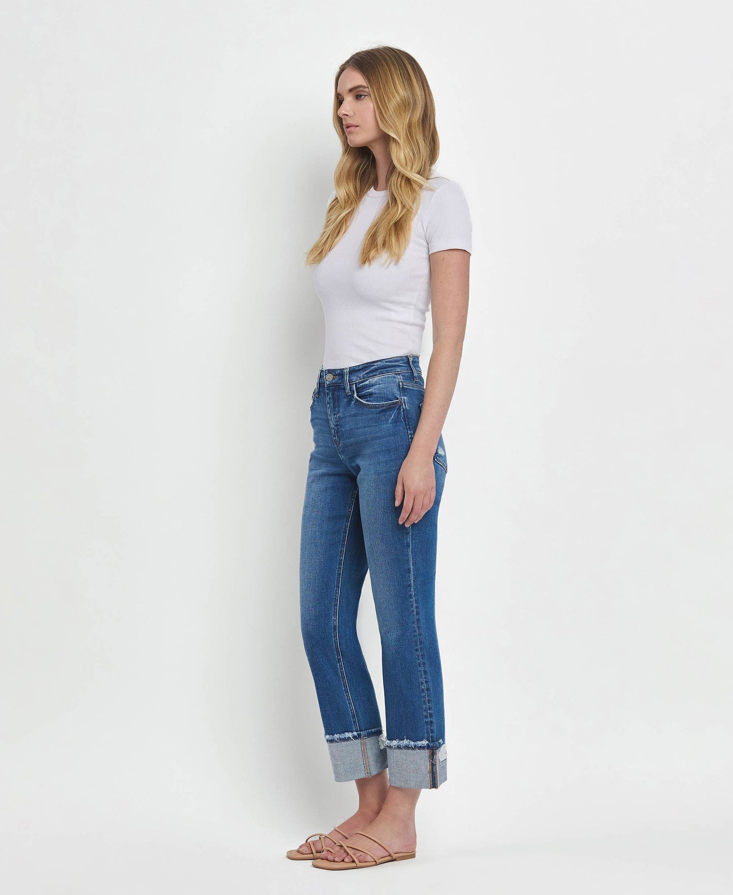 Victoria high rised cuffed jeans by vervet