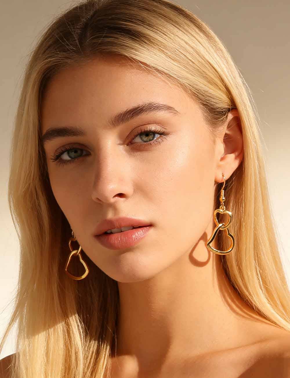 Ladies Valentine's Double Heart Hollow Pendant Earrings: Gold / One Size