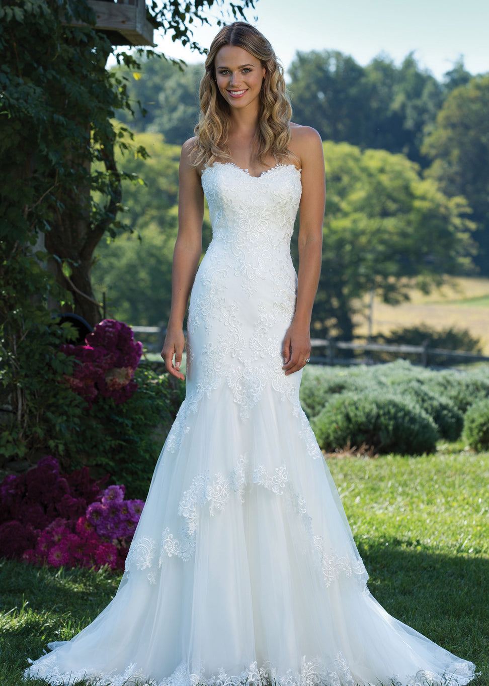 Sincerity Bridal 3988