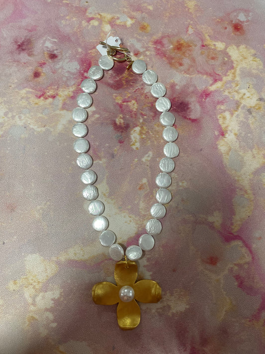 Mother of Pearl with Pearl Dogwood