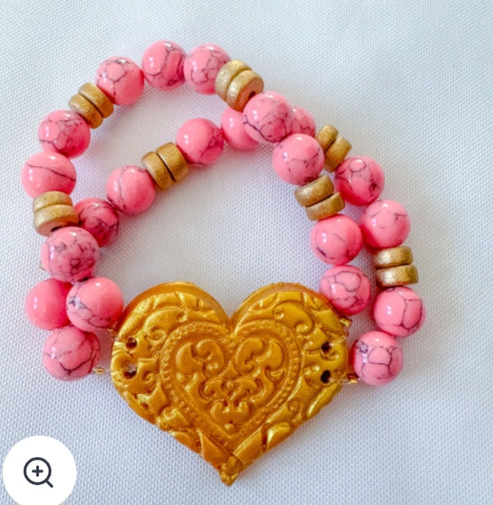 Bright pink double heart bracelet