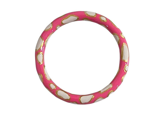 Oyster bangle in melon