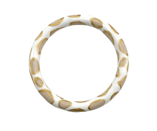 Oyster bangle in white