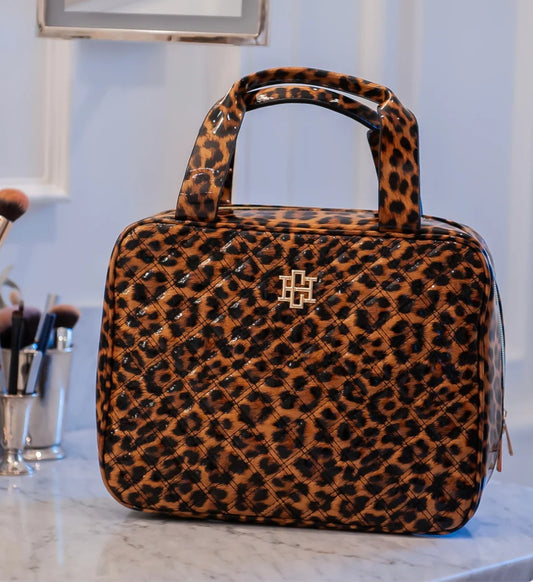 Punta Cana large make up case in spotted leopard