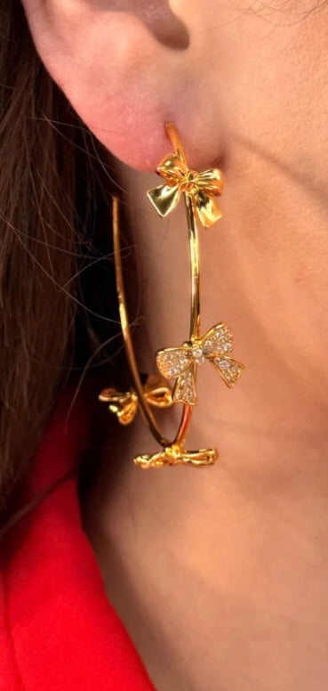 Bows and kisses hoops