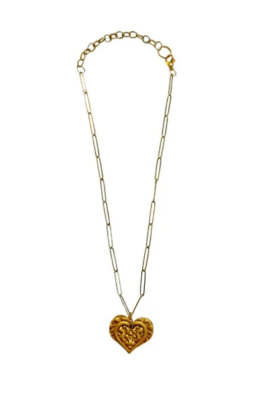 18" paperclip chain with heart pendant