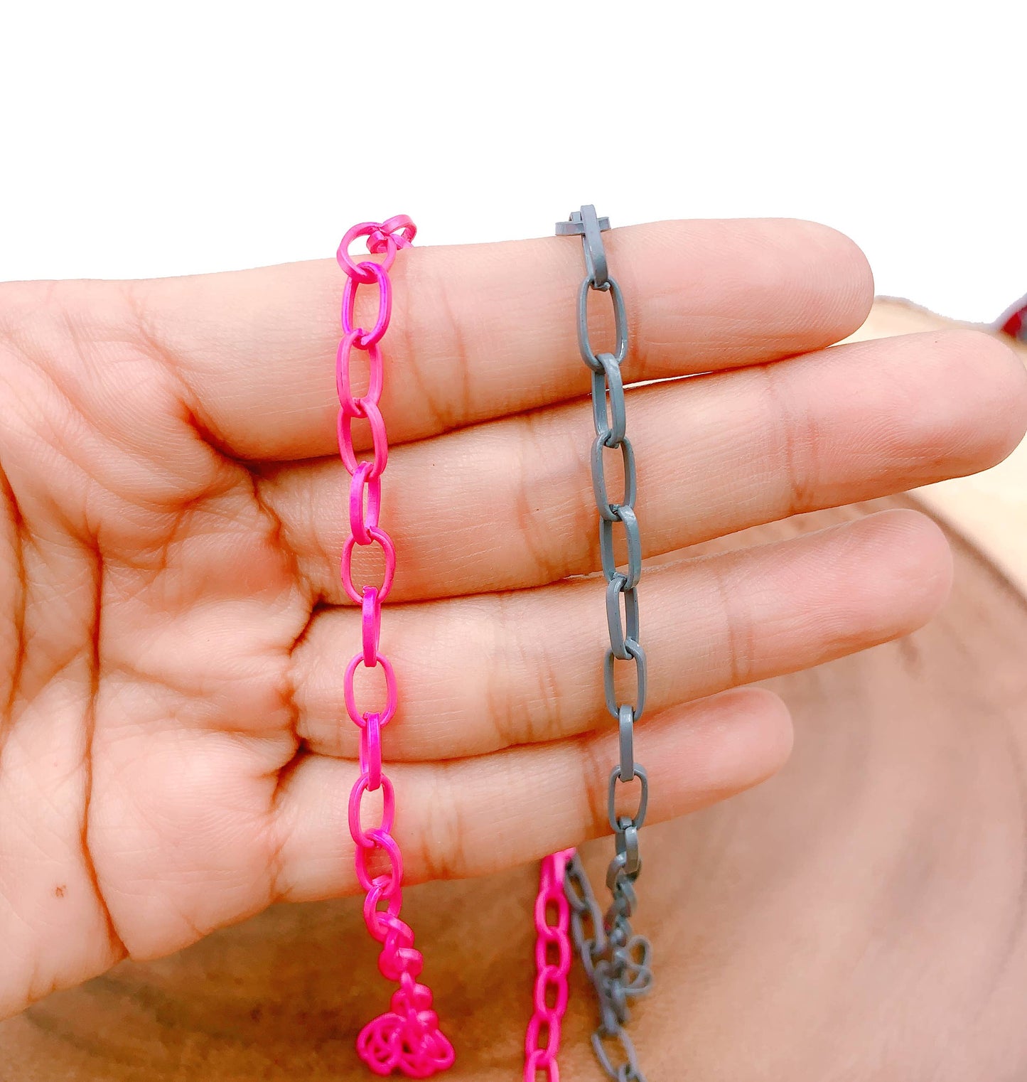 Enamel Cable Chain by Foot, Cable Chain Pink