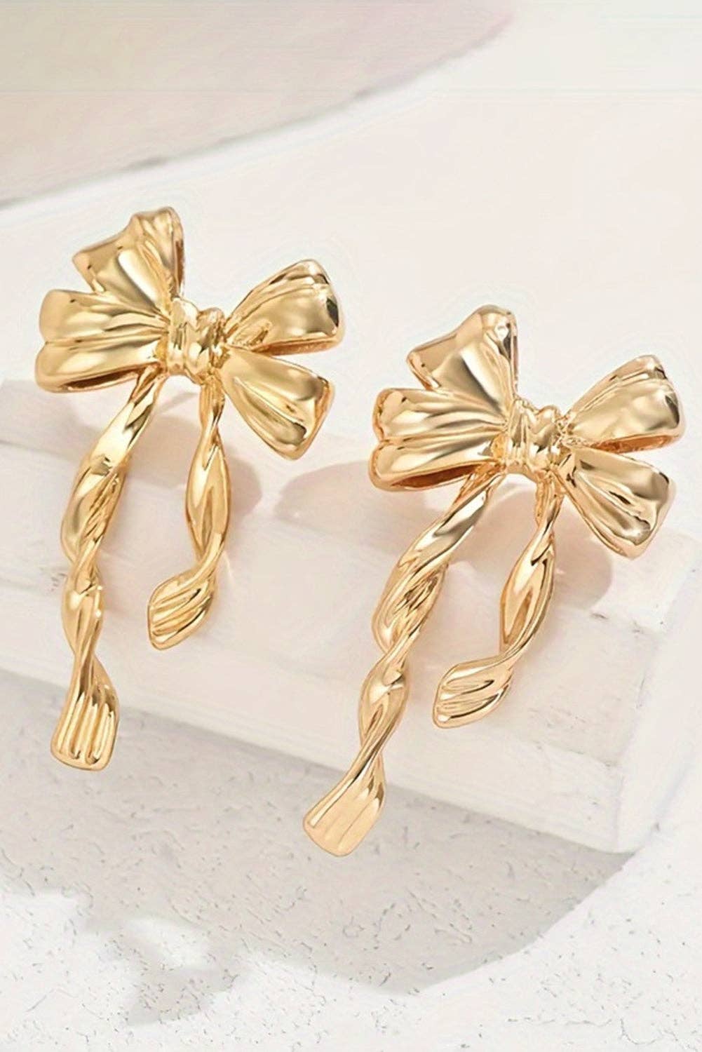 Gold Bow Knot Plated Alloy Stud Earrings: Gold / Alloy / ONE SIZE