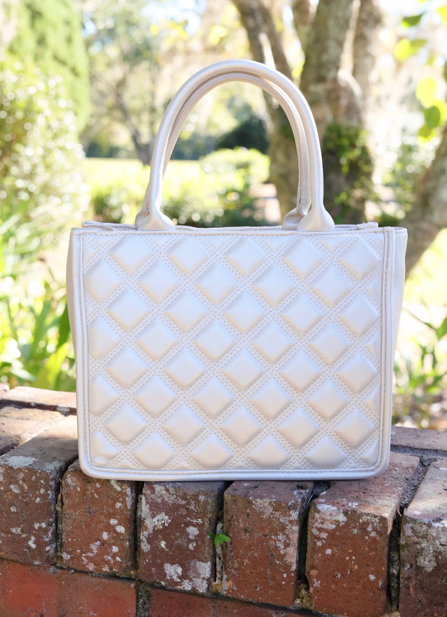 Ricky Mini Tote PEARL QUILTED DQ: Default