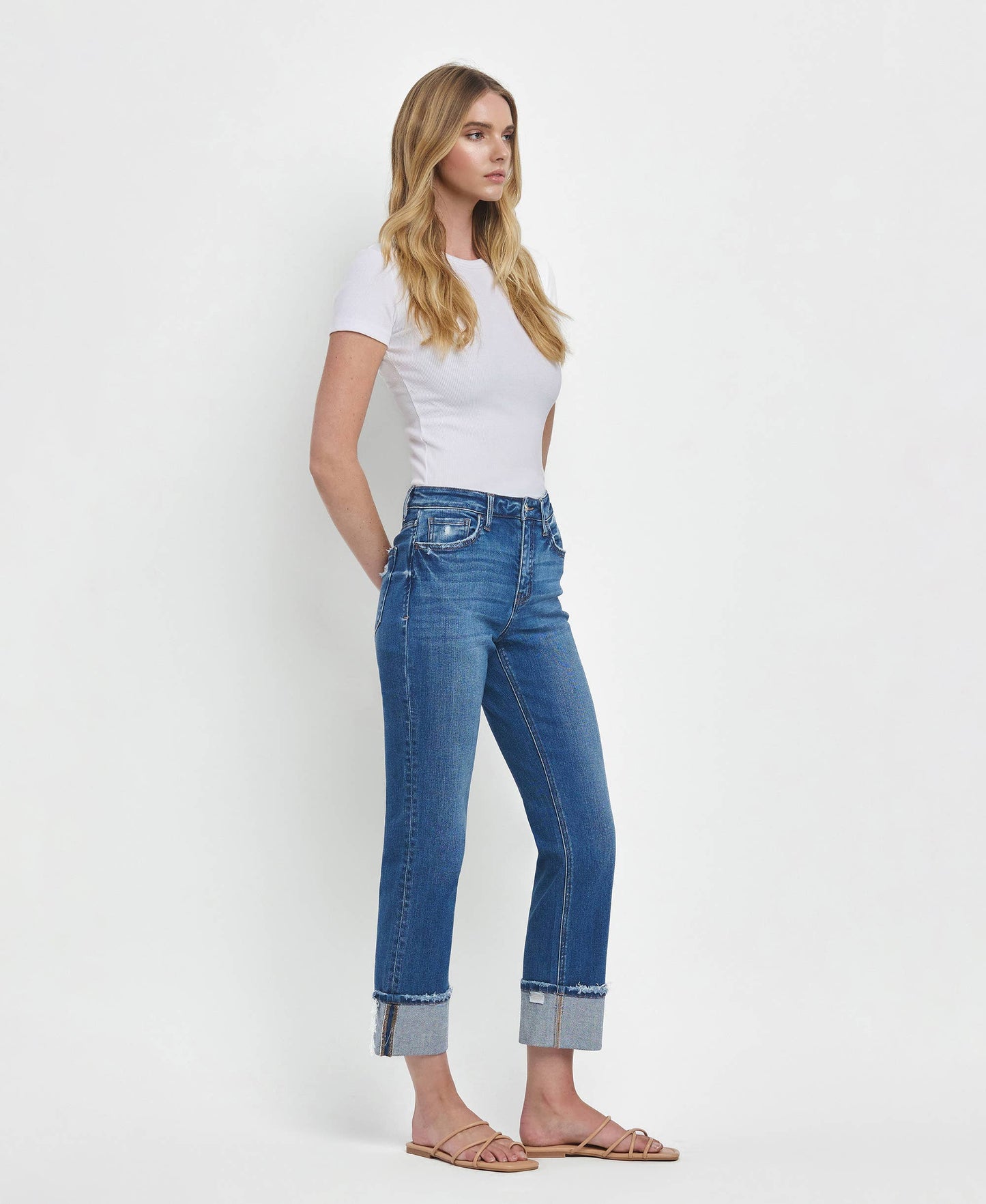 Victoria high rised cuffed jeans by vervet